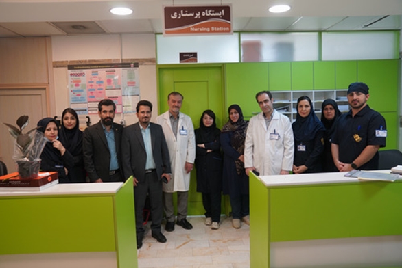 بازدید رئیس مرکز پزشکی لقمان حکیم از بخش ها و واحد های درمانی به مناسبت روز پرستار